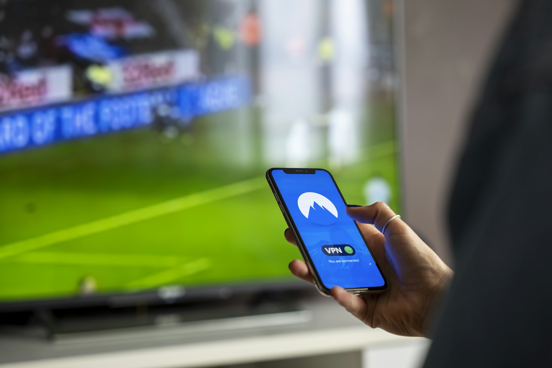 How Competitive Mobile Esports Is Transforming Global Gaming